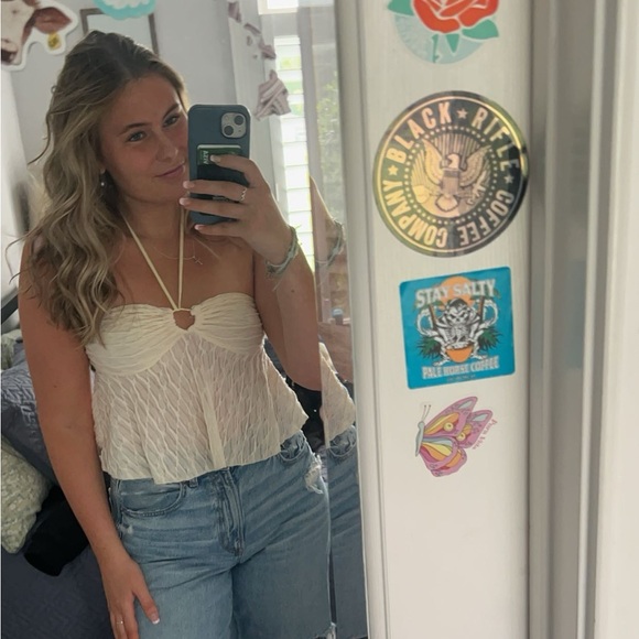 Meet your Posher, Haley - Picture 3 of 3